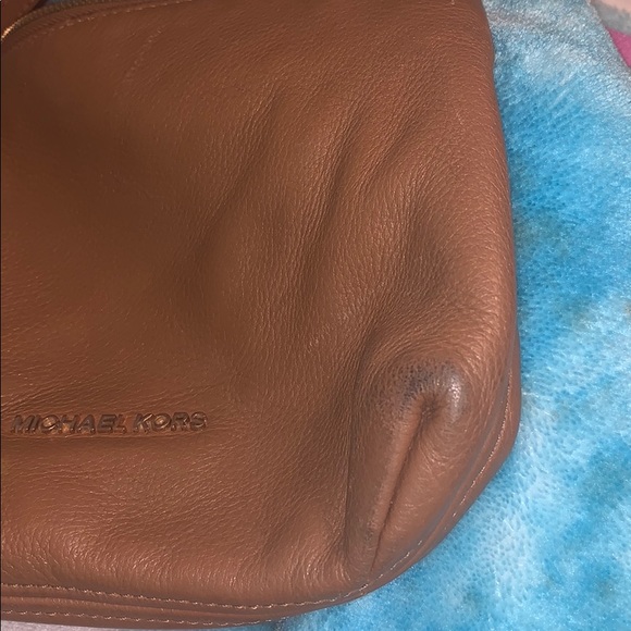 Michael Kors Crossbody - Picture 3 of 6